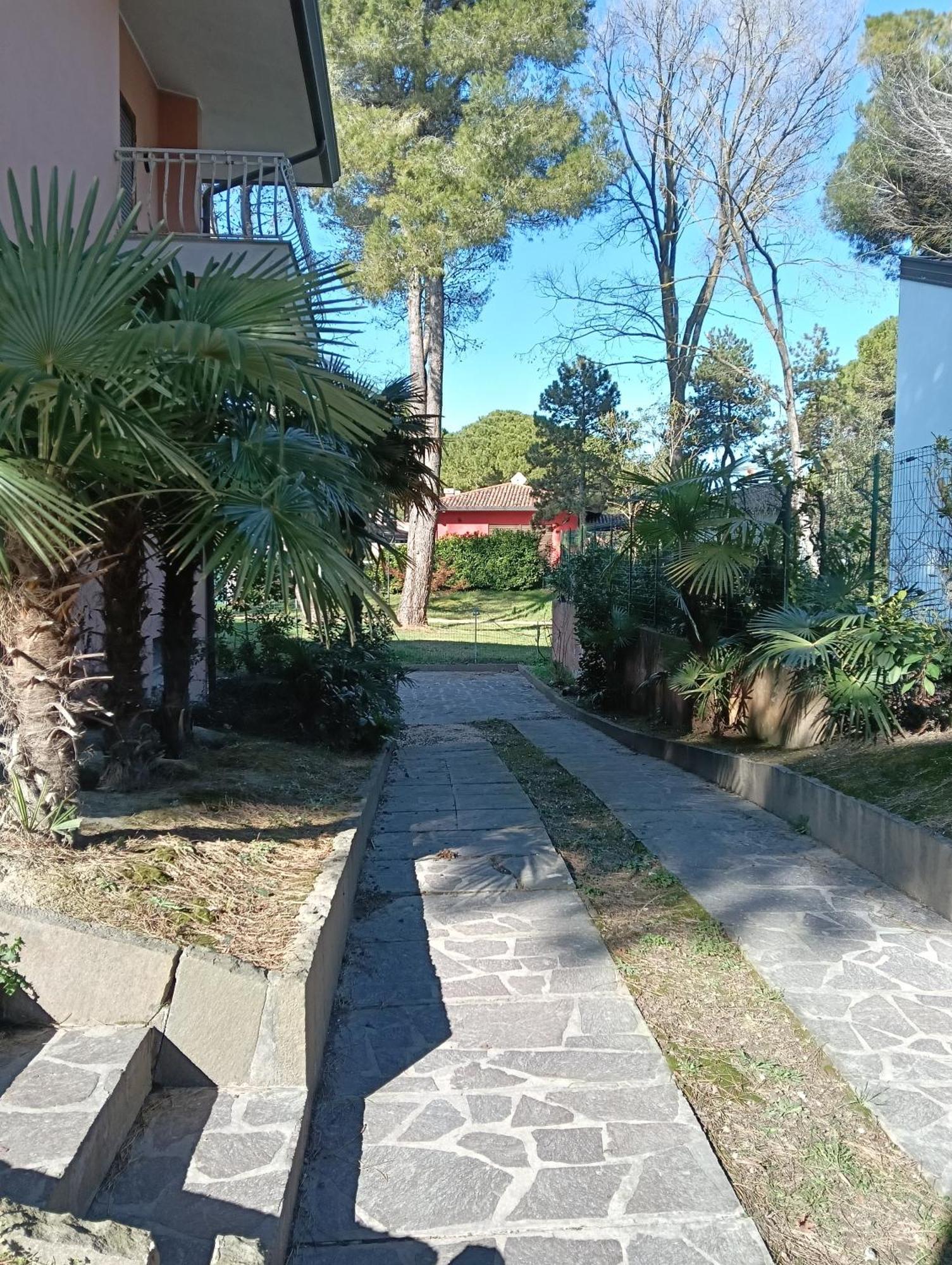 Residence Maria Elena - 30 Pt Lignano Sabbiadoro Eksteriør bilde